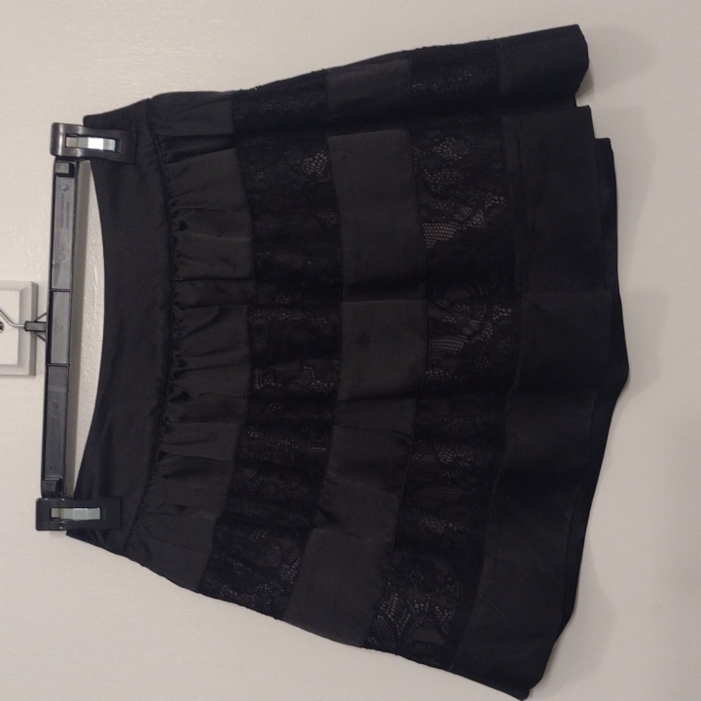 New Vintage Forever 21 Black Satin Lace Skirt Size XS